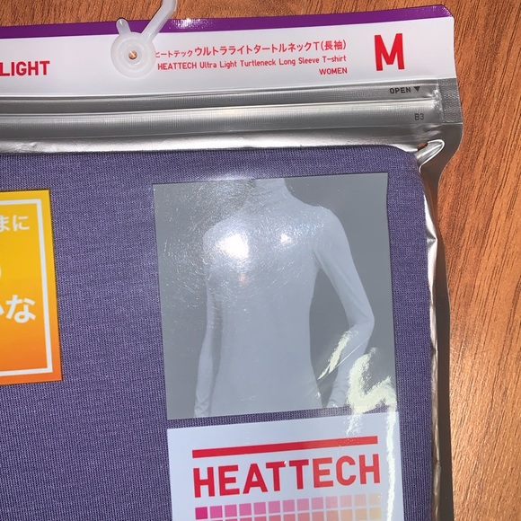 NWT Uniqlo HEATTECH Ultra Light Turtleneck Long Sleeve Top - Picture 3 of 6